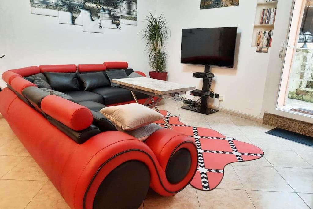 Villa Confortable Avec Jacuzzi A Chevannes Zewnętrze zdjęcie